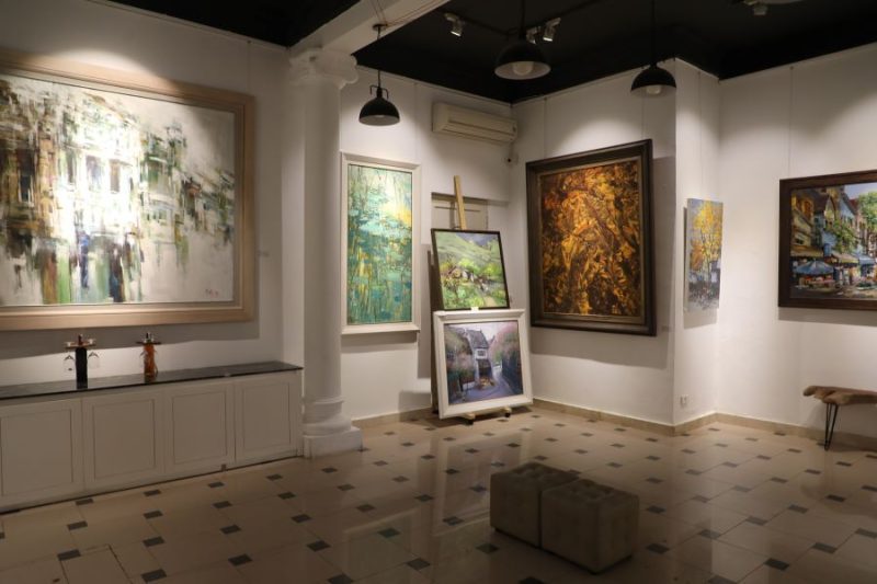 About Nguyen Art Gallery - The Space of Vietnamese Paintings & Artworks